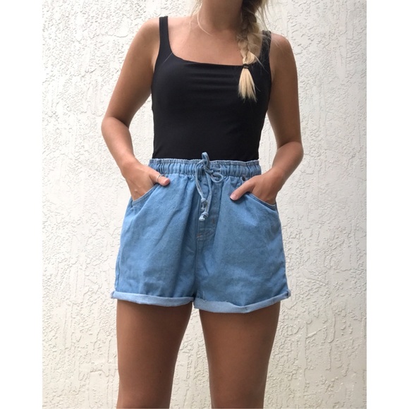 elastic waistband jean shorts